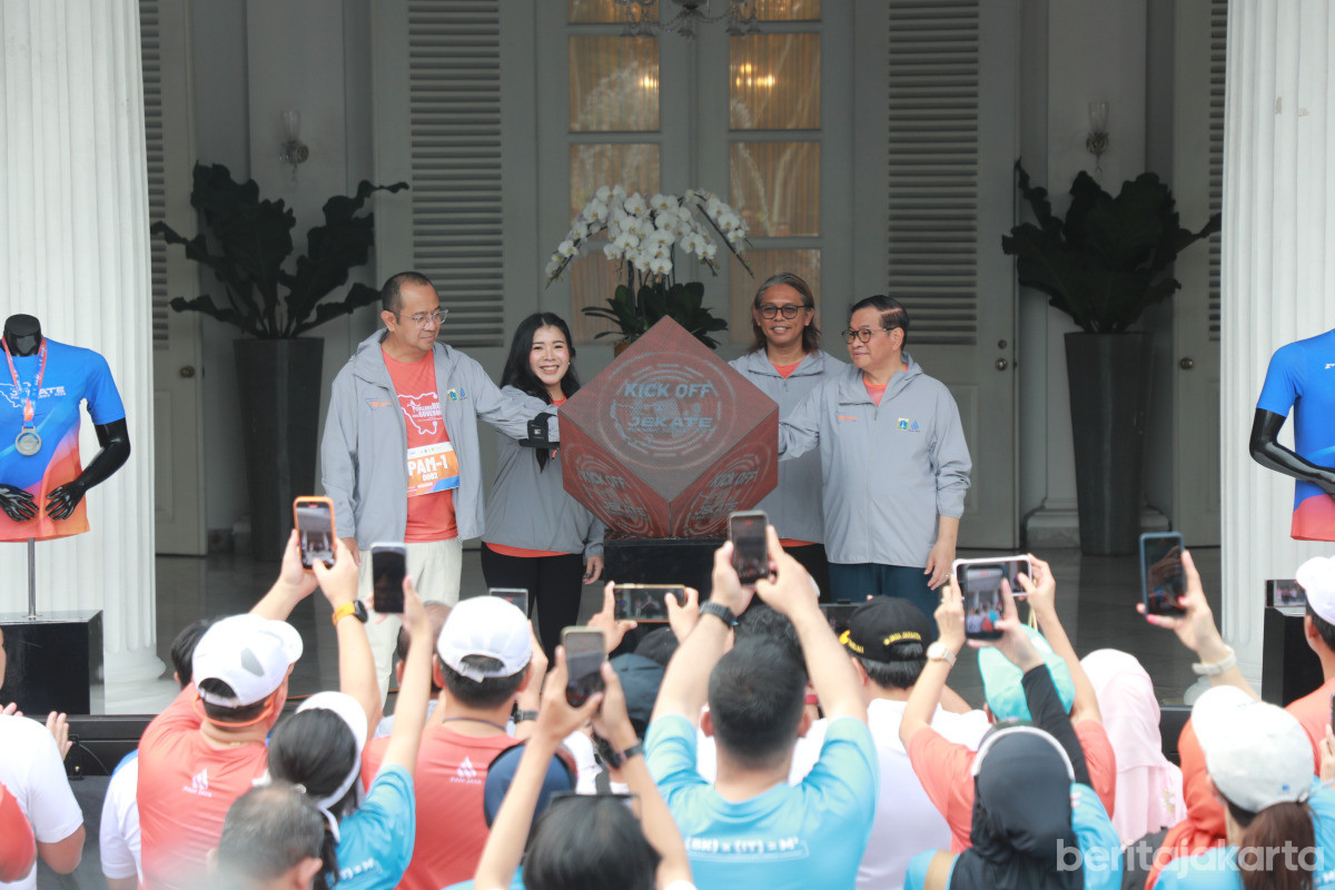 Pramono Anung Melaunching PAM Jaya JEKATE Running Series 