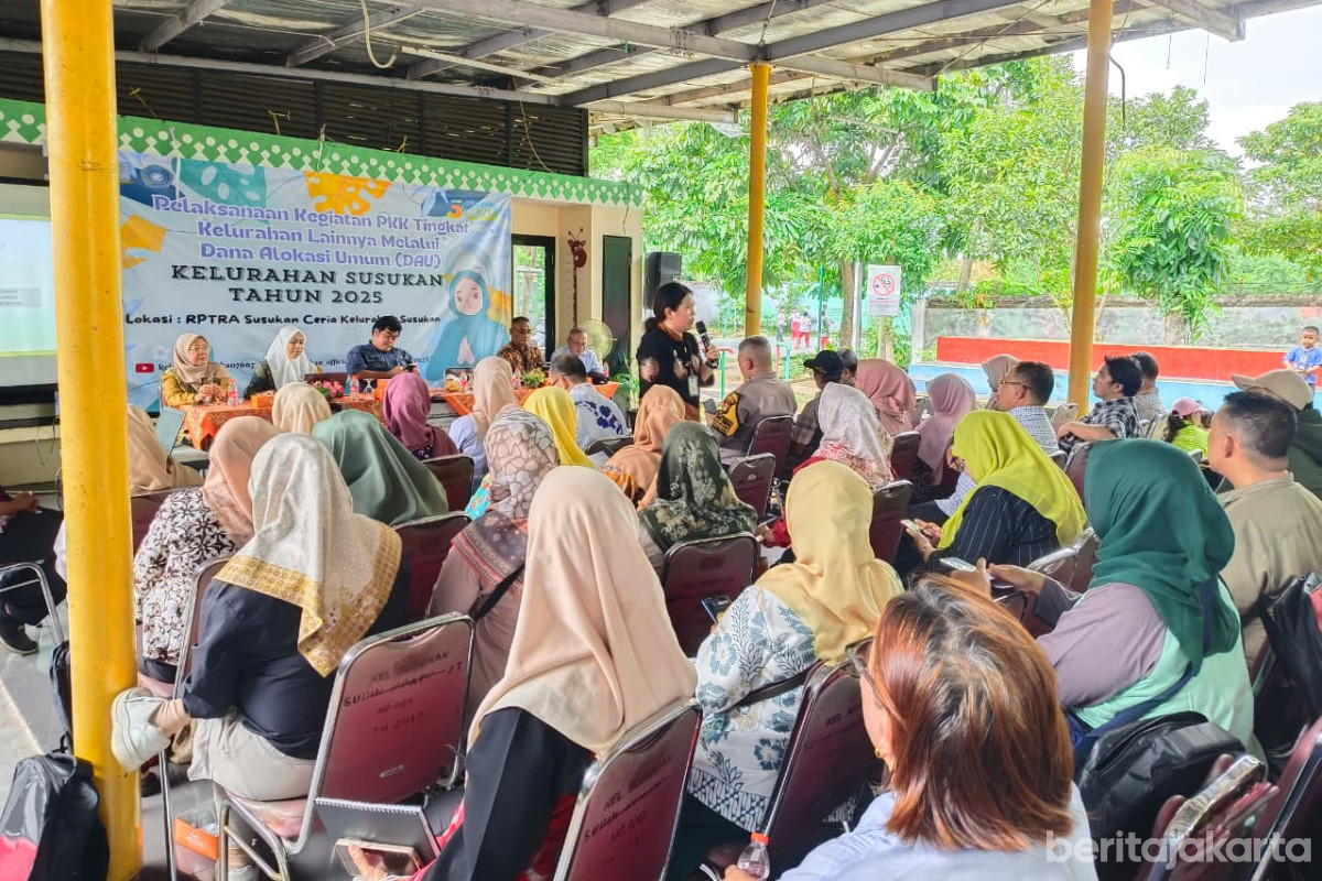 Sosialisasi dan pembentukan pos bantuan hukum di RPTRA Susukan Ceria