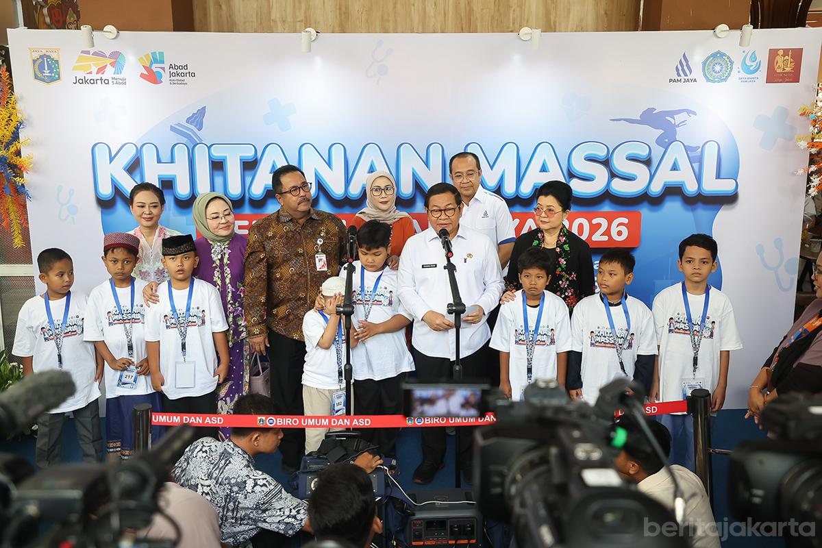Gubernur pramono khitanan massal PAM Jaya rezap