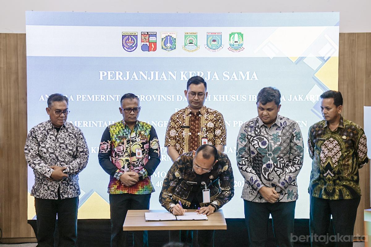 PKS Jabodetabek Connected bilal