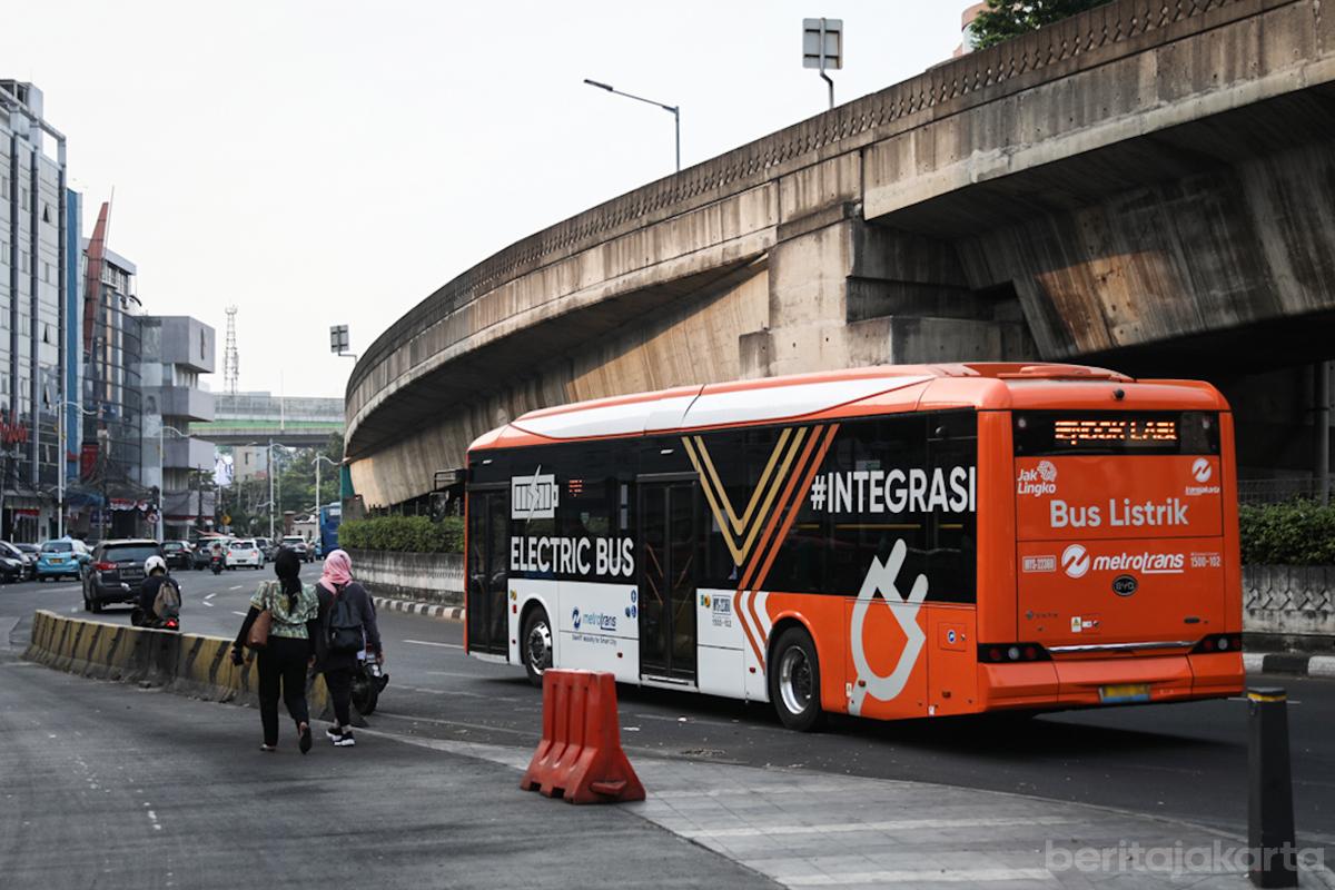 Transjakarta 1e blok m pondok labu jati2