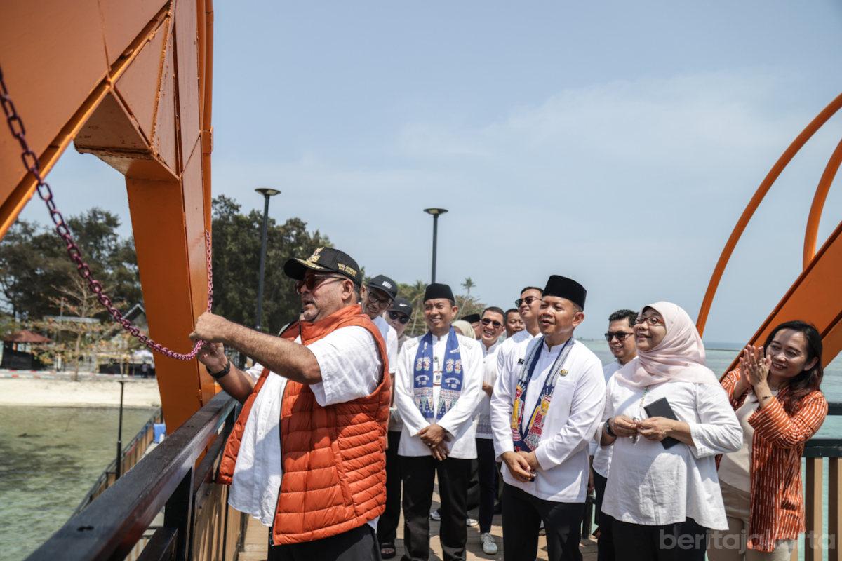 Rano Karno Tinjau Pariwisata dan Ekonomi di Pulau Tidung 8