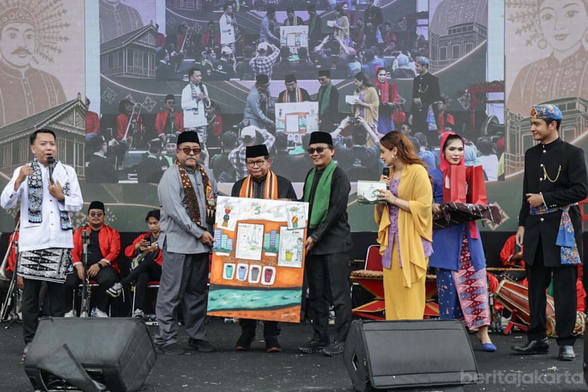 Pramono Pergub Lembaga Adat Betawi HUT FBR bilal