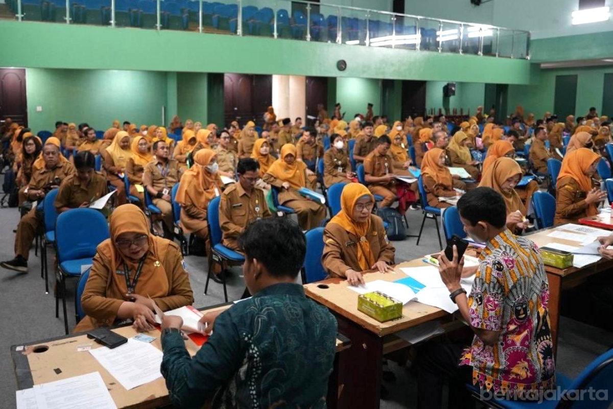 895 Guru PPPK Jakut dan Kepulauan Seribu Perpanjang Kontrak Kerja