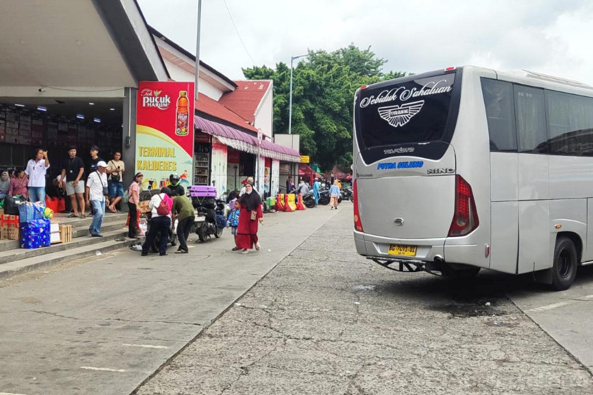 Terminal kalideres arus balik lebaran