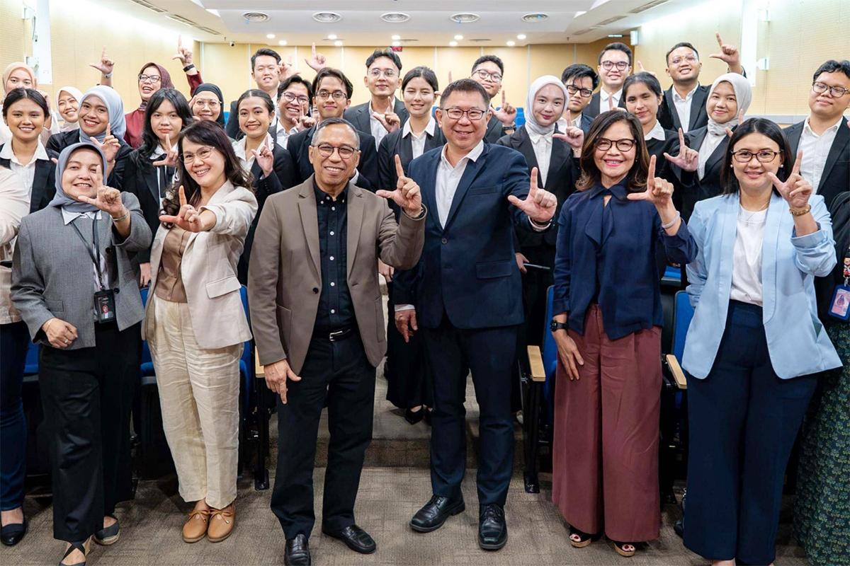 Manajemen bank jakarta gery ist