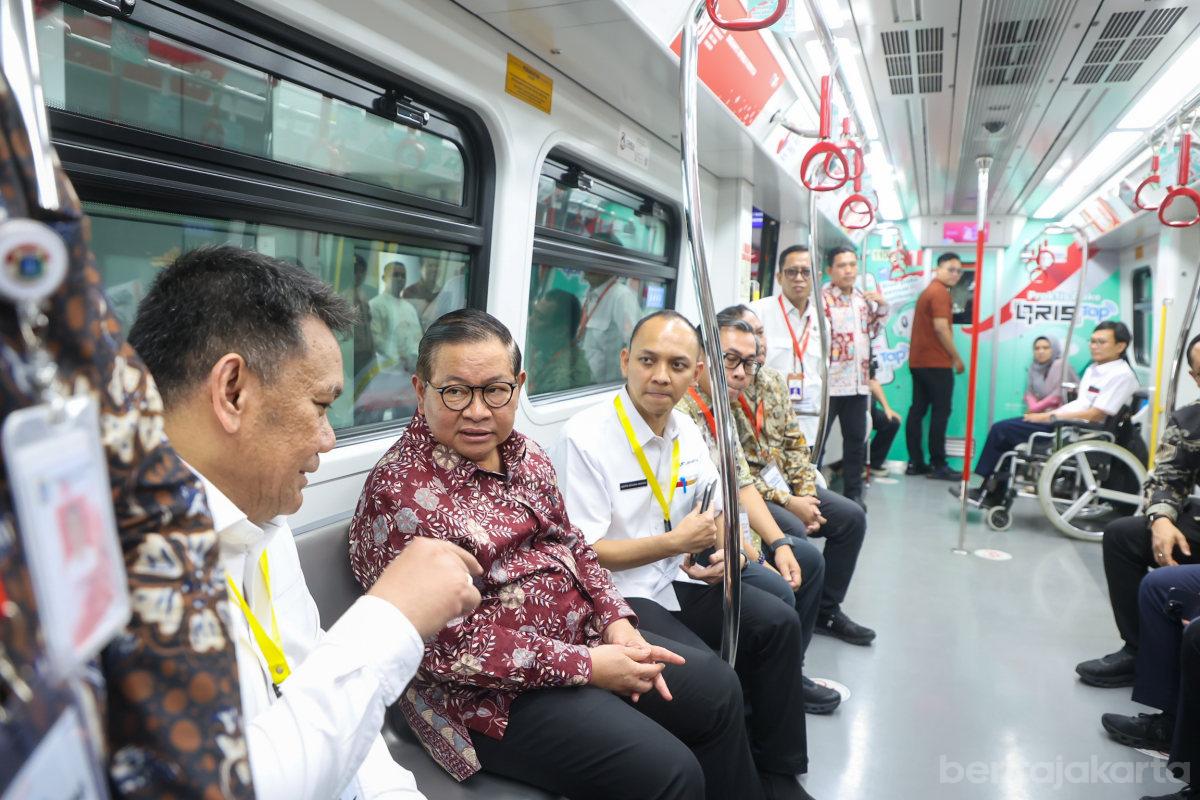 Pramono Siapkan Pergub Uji Coba LRT Kelapa Gading Manggarai Rp8