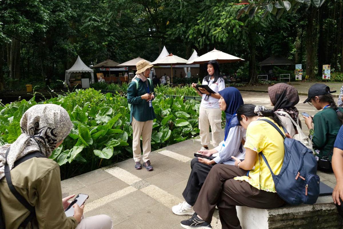 Pemandu wisata madya 2