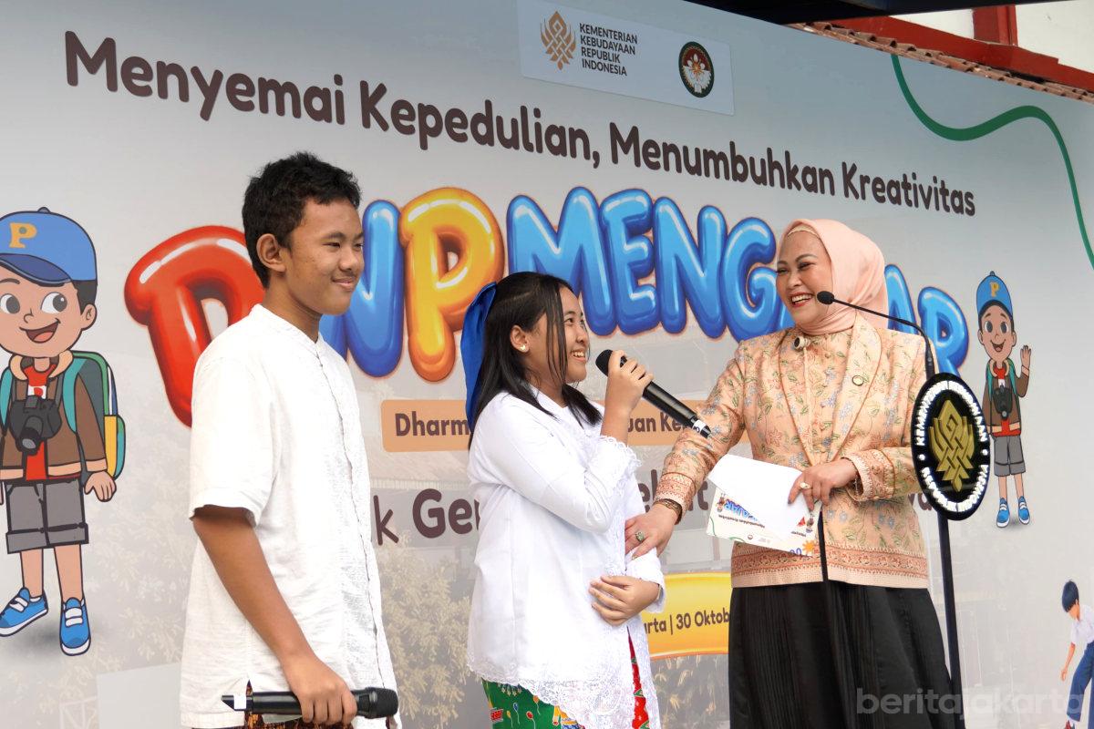 Kekayaan Budaya Indonesia Jadi Materi DWP Mengajar di SMPN 19 Jaksel