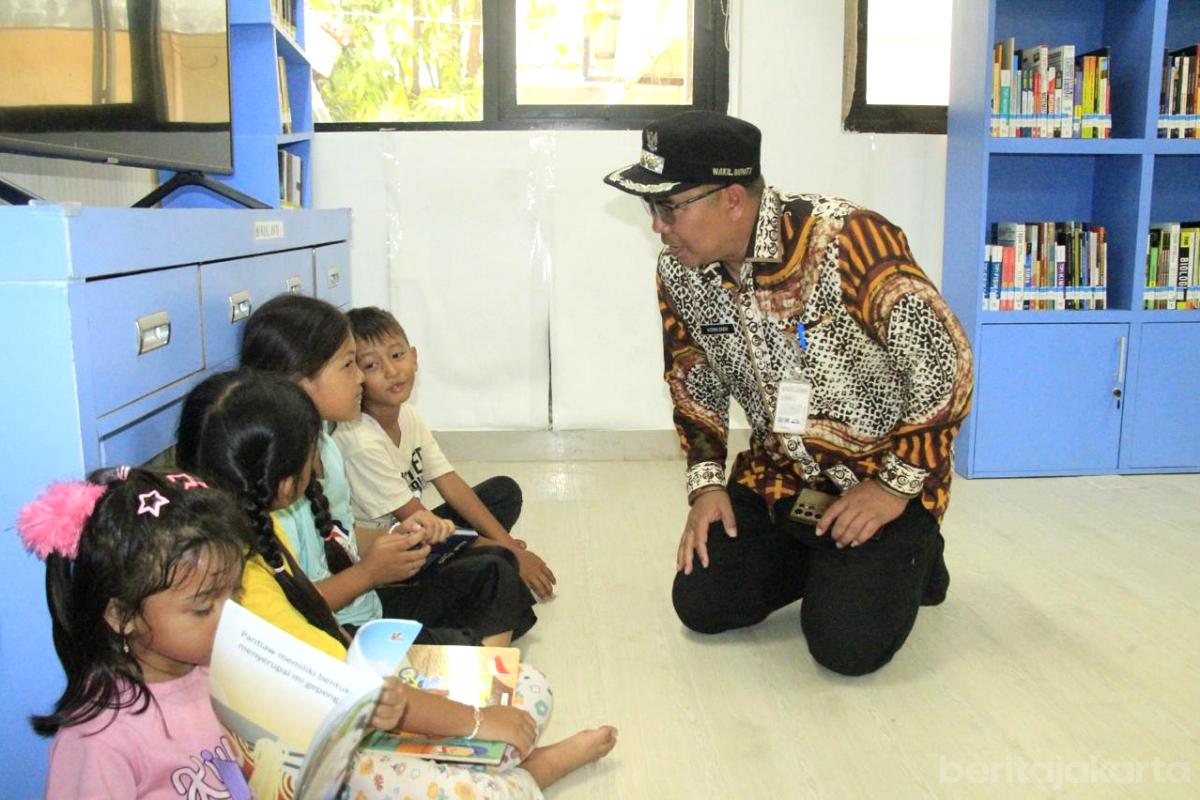 Pemkab Kepulauan Seribu Budaya Pilah Sampah dan Minat Baca anita