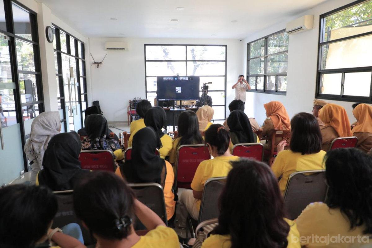 RW 12 Kelapa Gading Barat Bidik Trophy Proklim Utama Tingkat Nasional