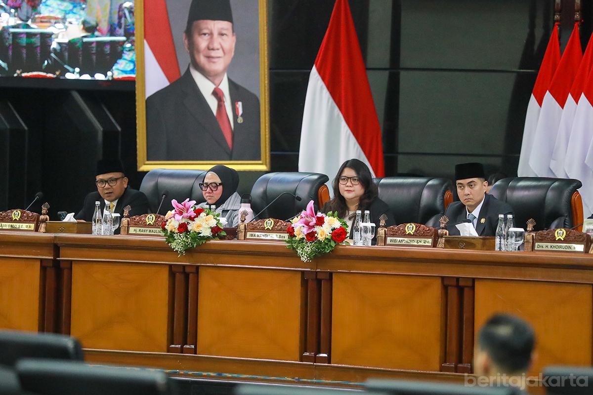 Dprd paripurna rezap