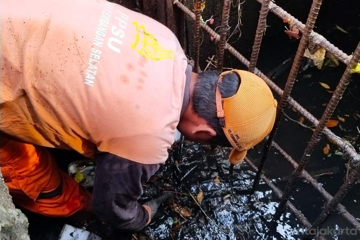 Saluran Kembangan Selatan budi