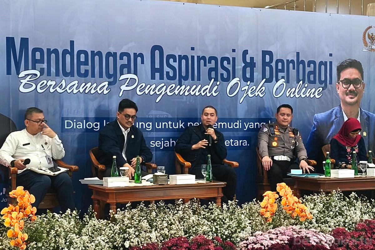 DPRD Usulkan Parkir Gratis 30 Menit bagi Pengemudi Ojol