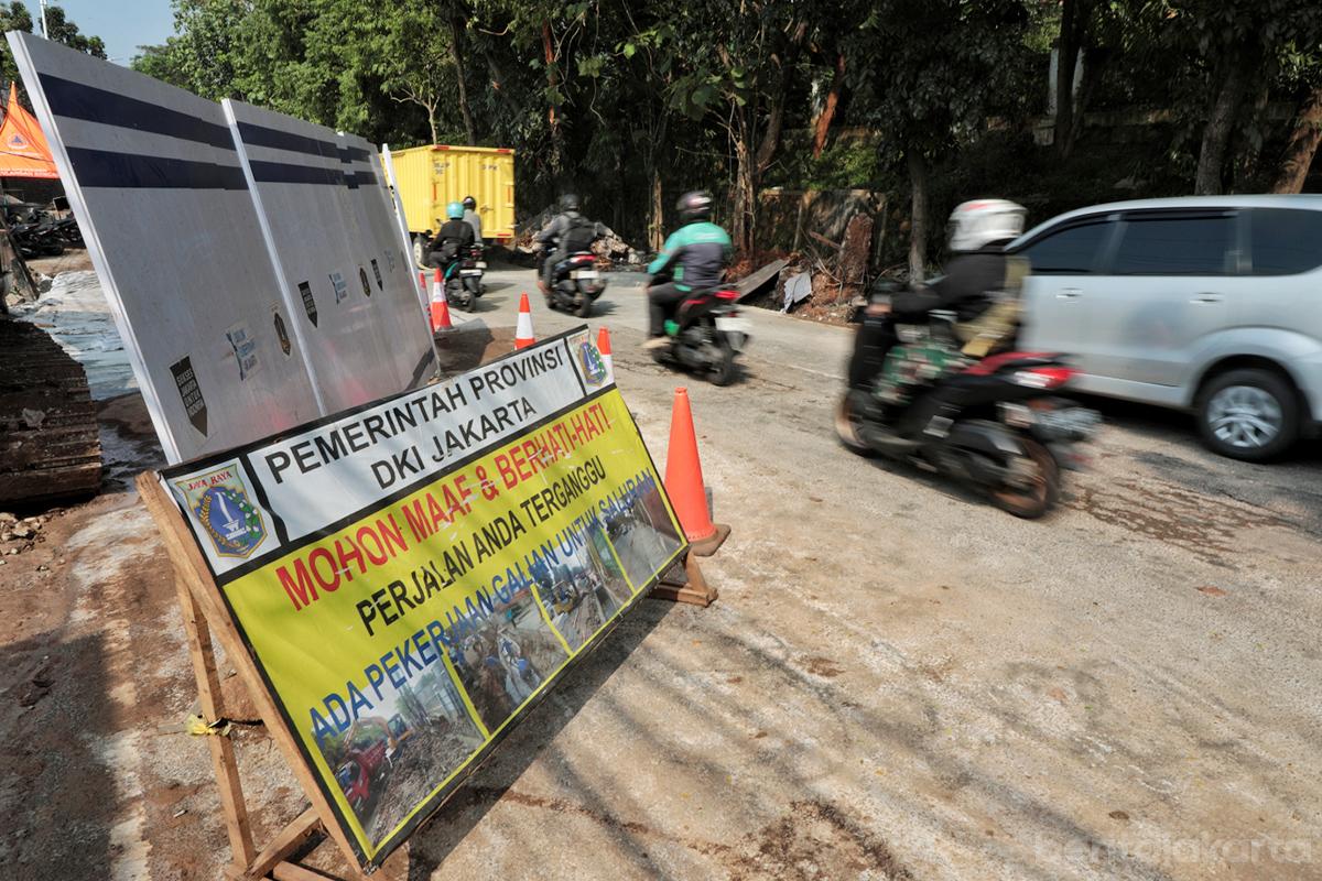Jalan lenteng agung otoy2