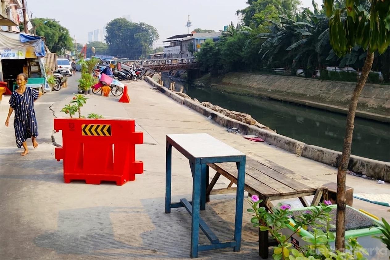 Jalan amblas ambles pulogadung nur