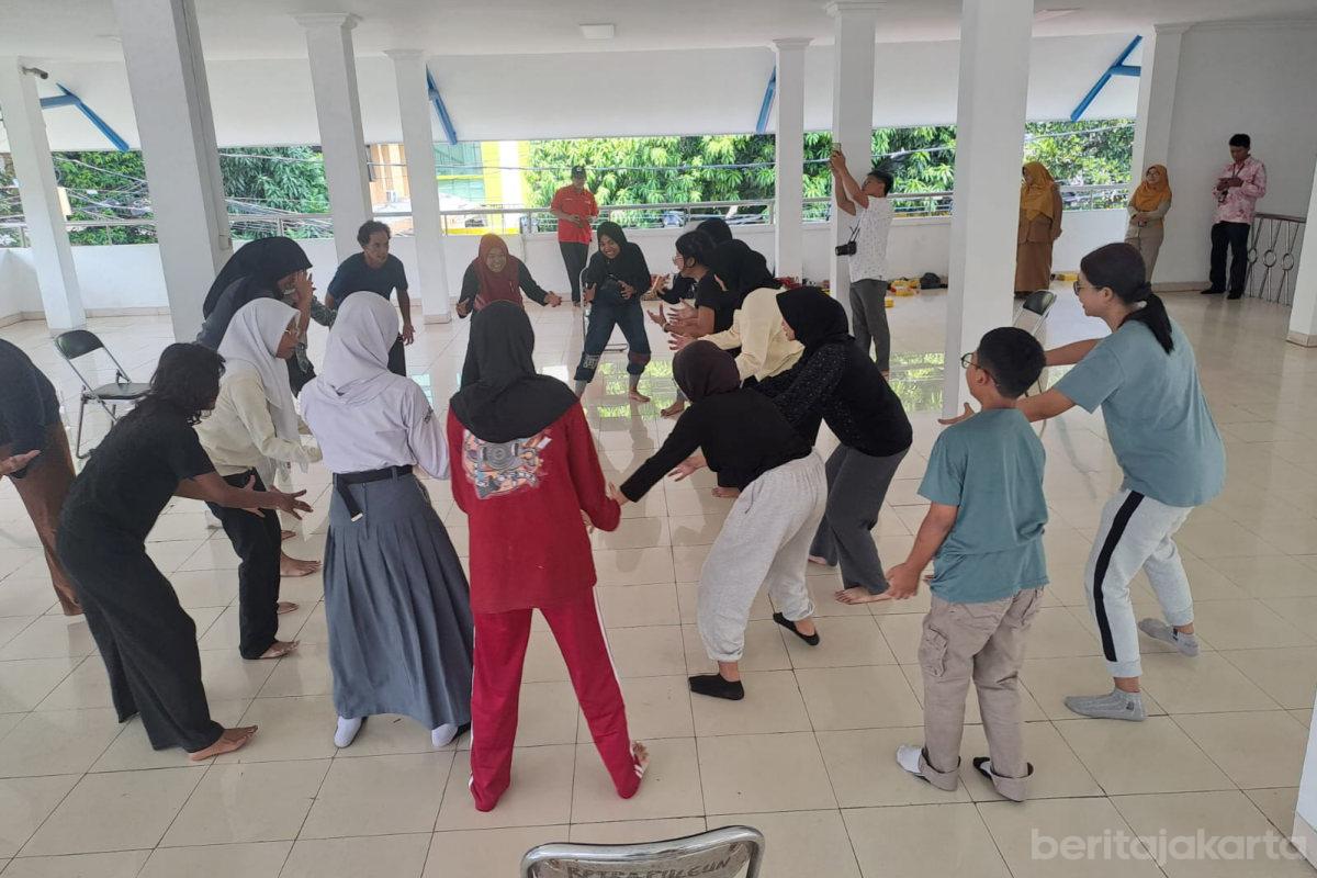 40 Warga Johar Baru Ikut Pelatihan Seni Teater di RPTRA Pulo Gundul