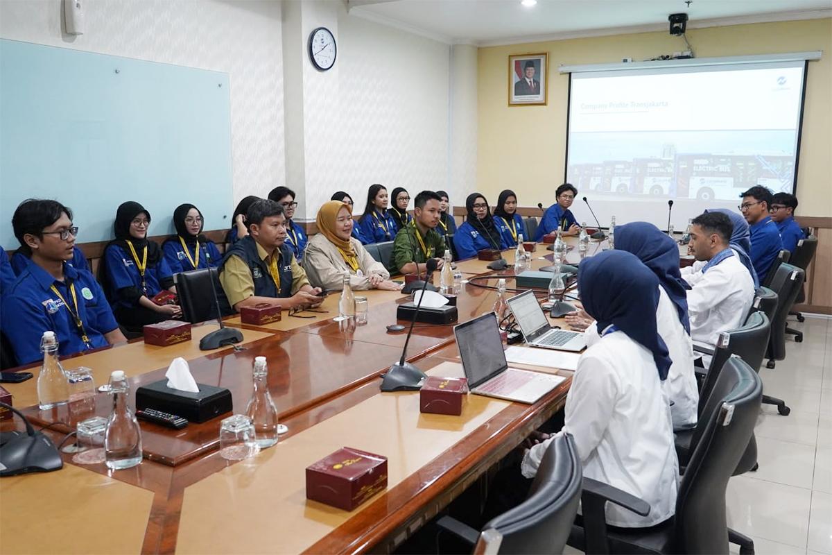 Ppkd jaksel data analyst transjakarta gery