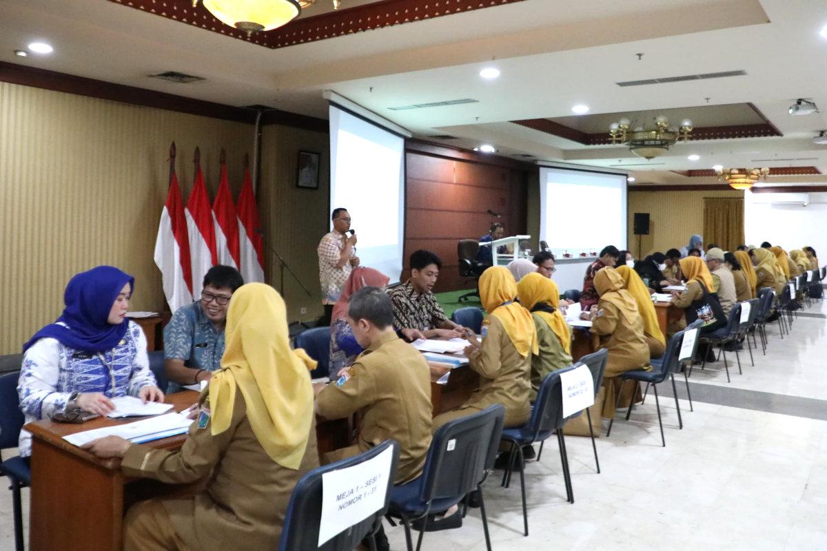 1.280 PPPK Guru di Jaksel Lakukan Penandatanganan Kontrak Kembali