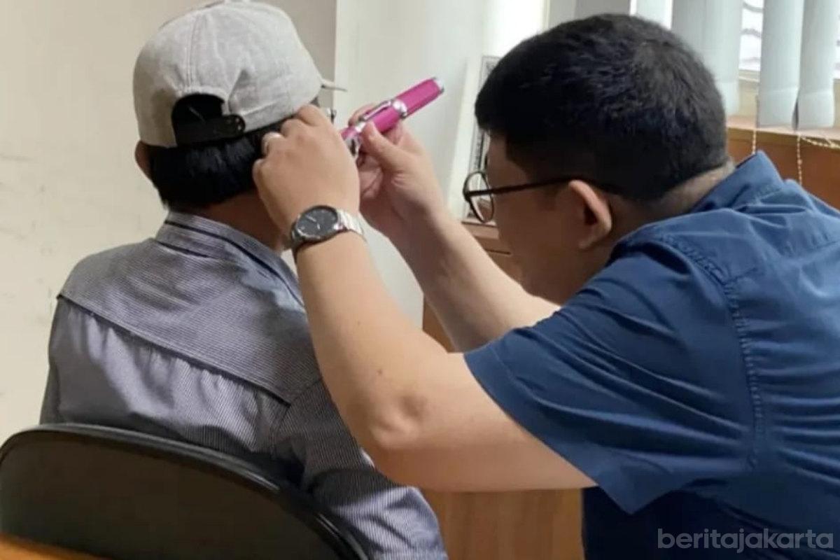 Alat bantu dengar sudinsos tiyo