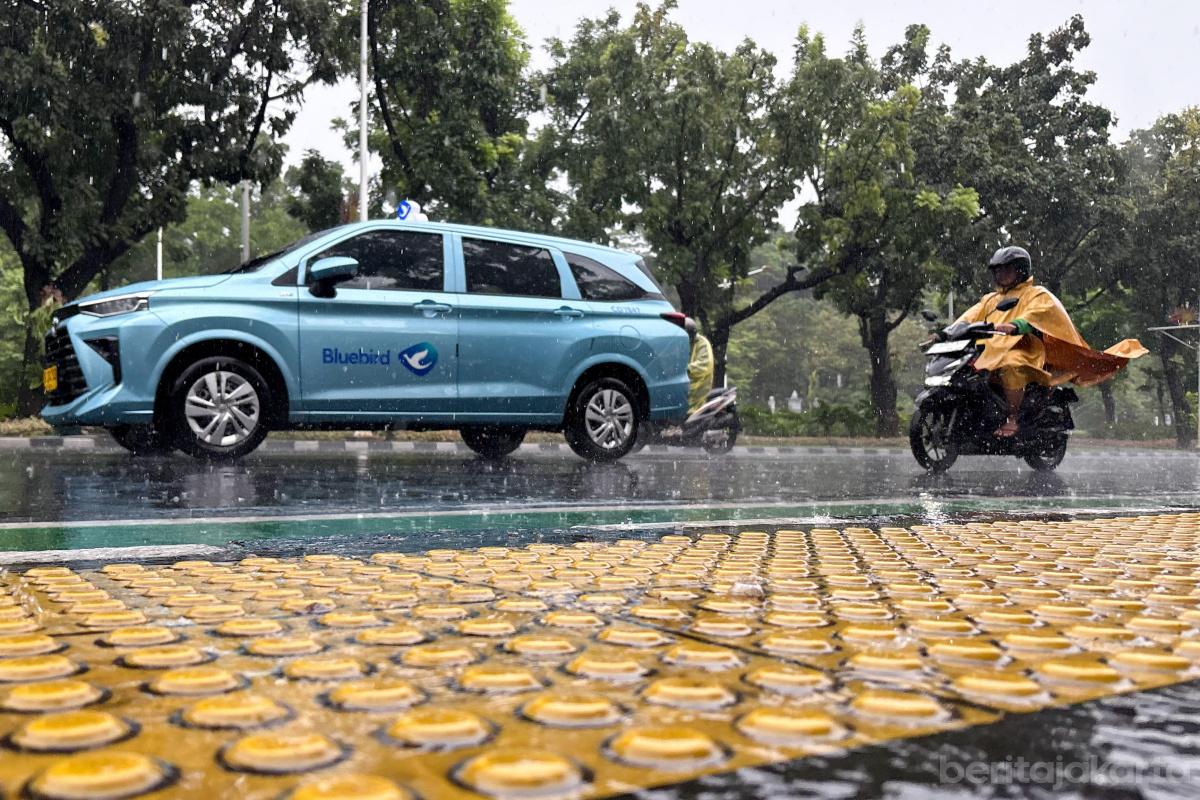 Cuaca Hujan Jati 01012026