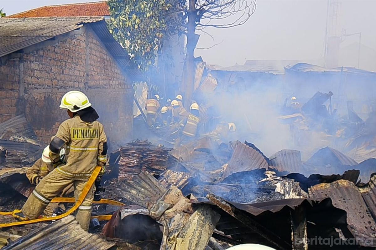 Kebakaran j65 cipayung nur2