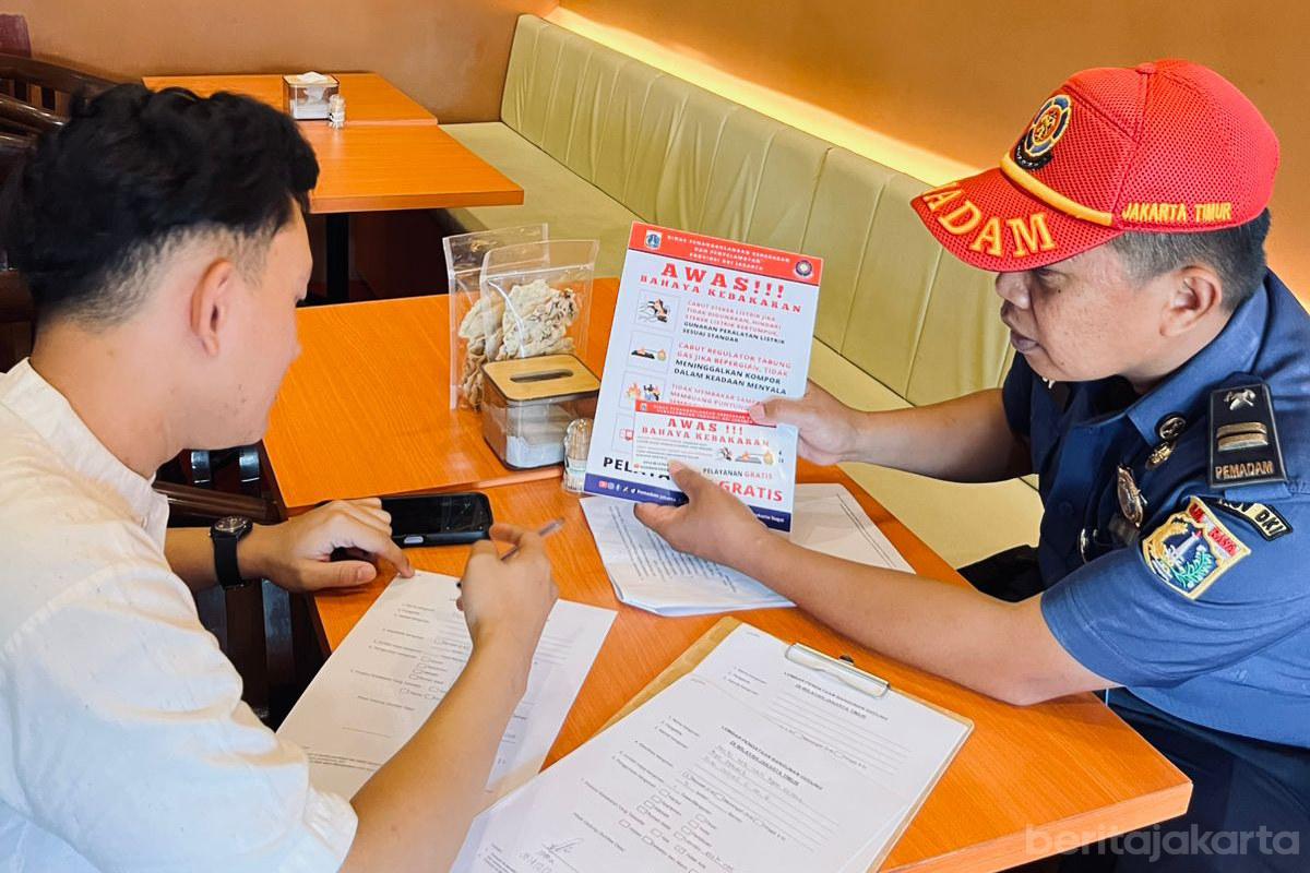 Sudin Gulkarmat Jaktim Sosialisasikan Pencegahan Kebakaran