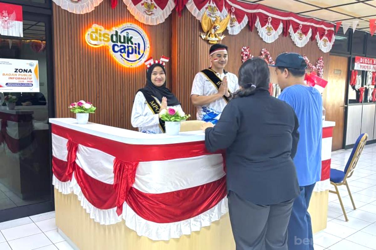 Loket dukcapil kep.seribu HUT RI anita