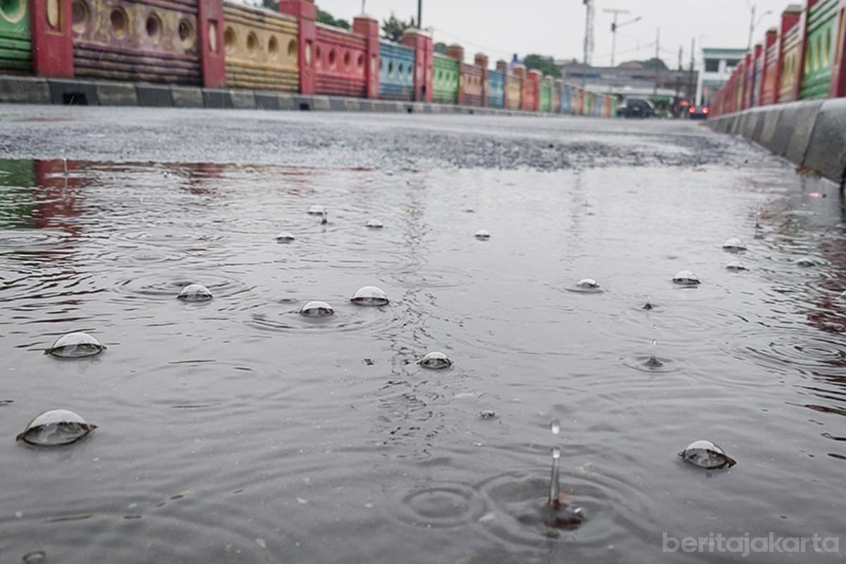 Cuaca hujan ringan dessy doc