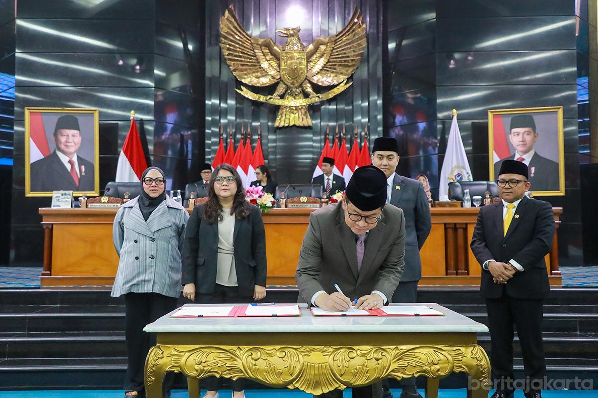 Dprd paripurna rezap3