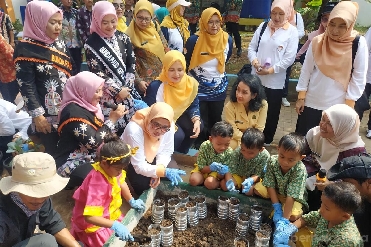Dwp mengajar anita