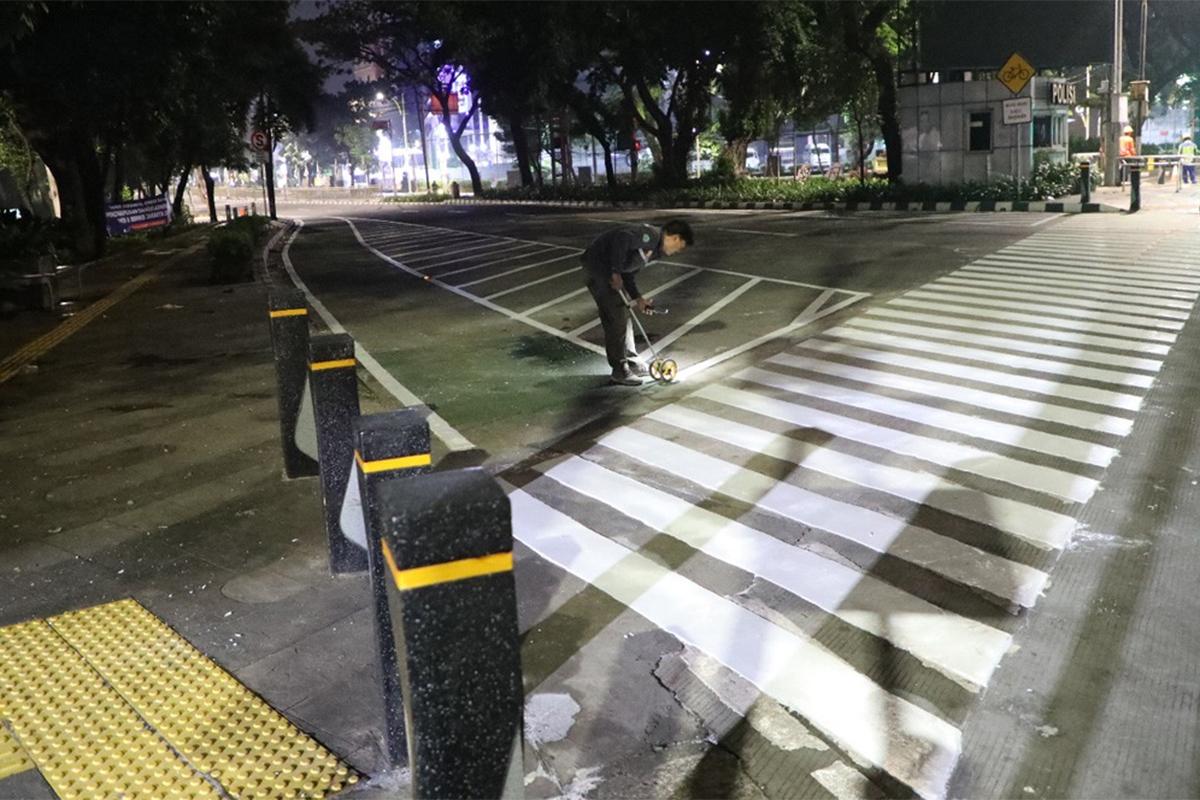 Binamarga zebracross ist4