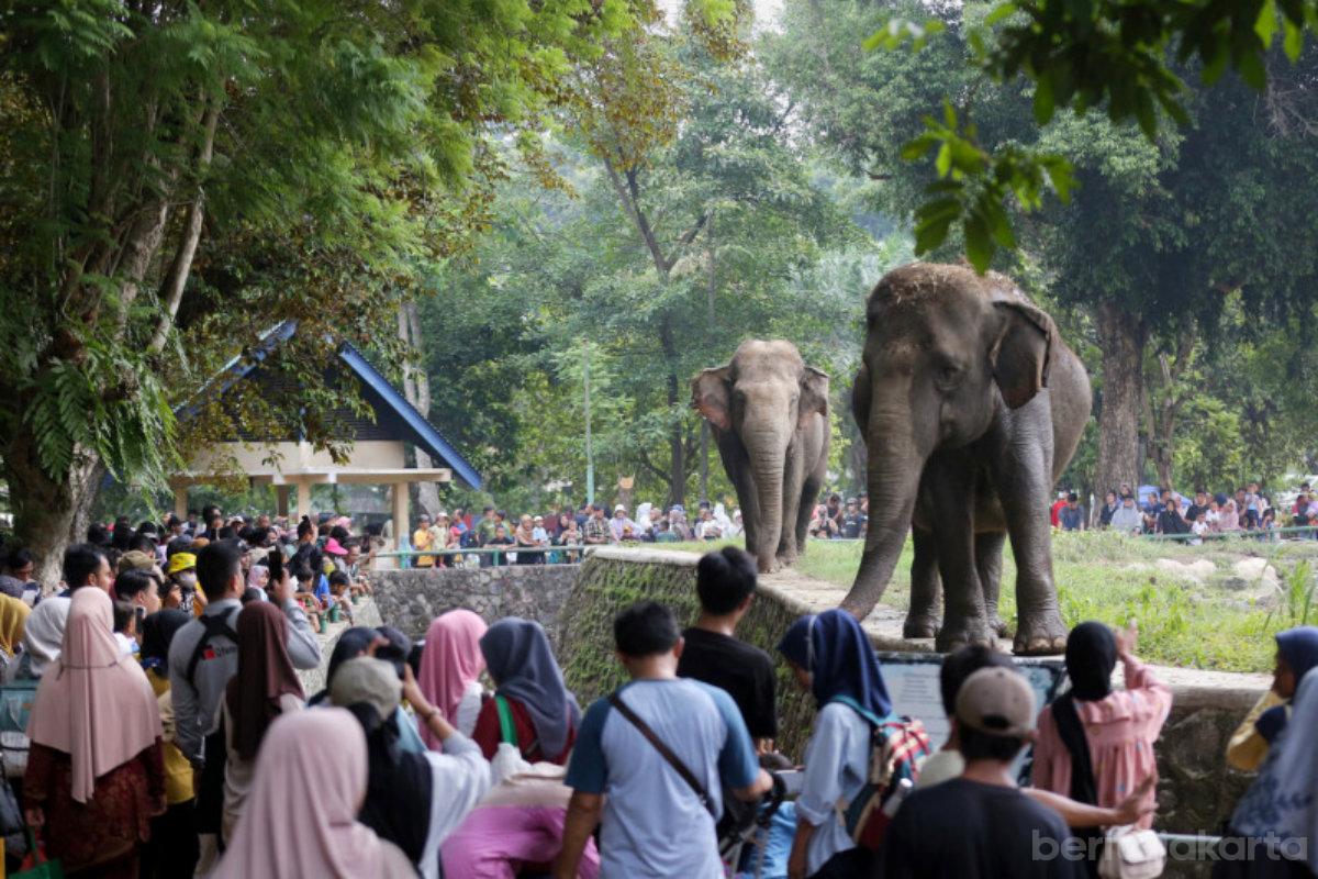 Ragunan saat libur lebaran otoy