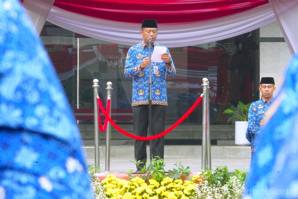 Walikota jaktim upacara sumpah pemuda nur2