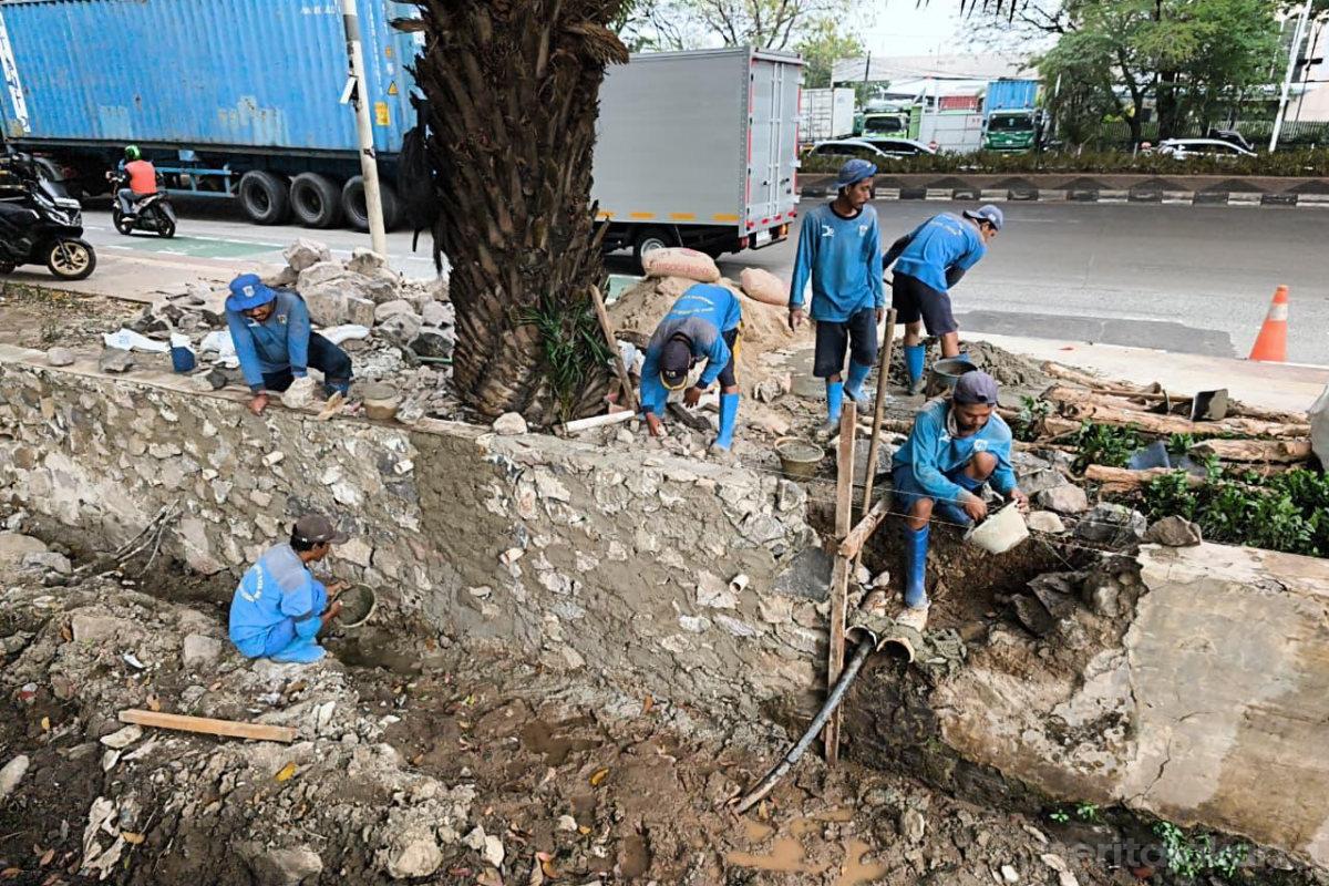 Turap Roboh di PHB Kali Gendong Diperbaiki
