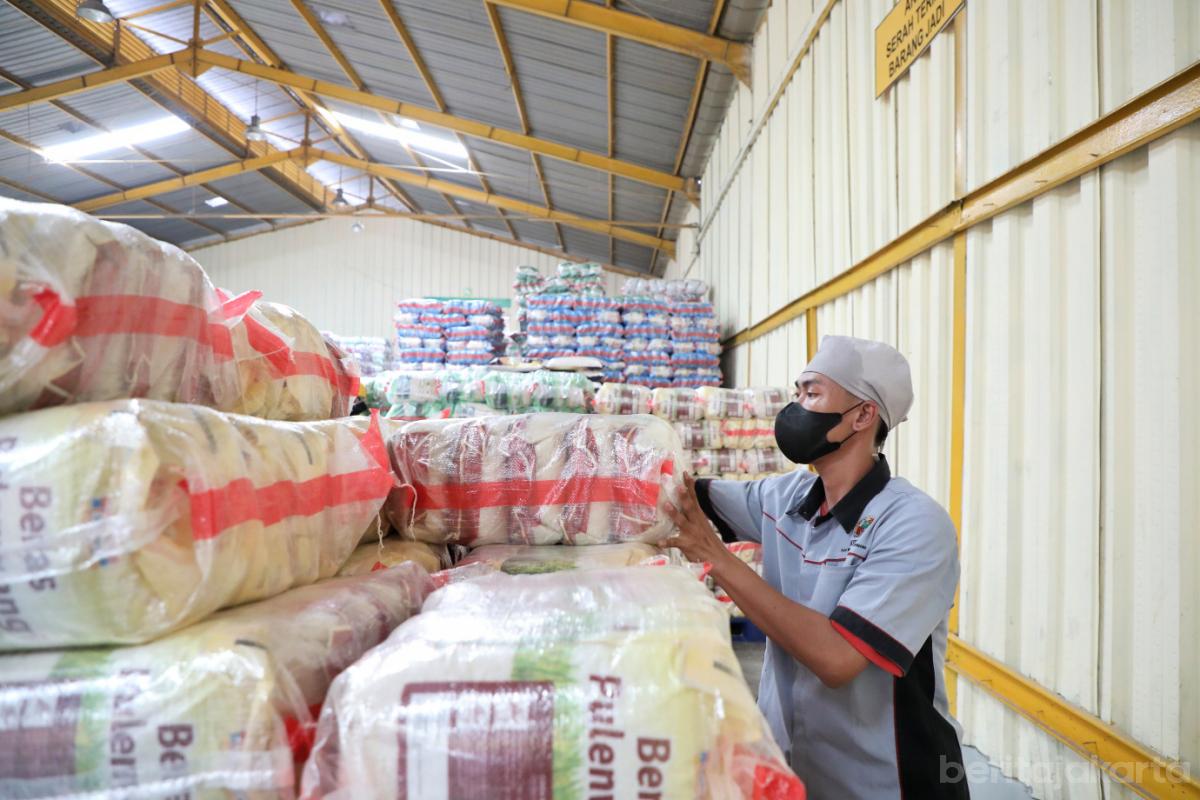 Stok pangan Food Station doc