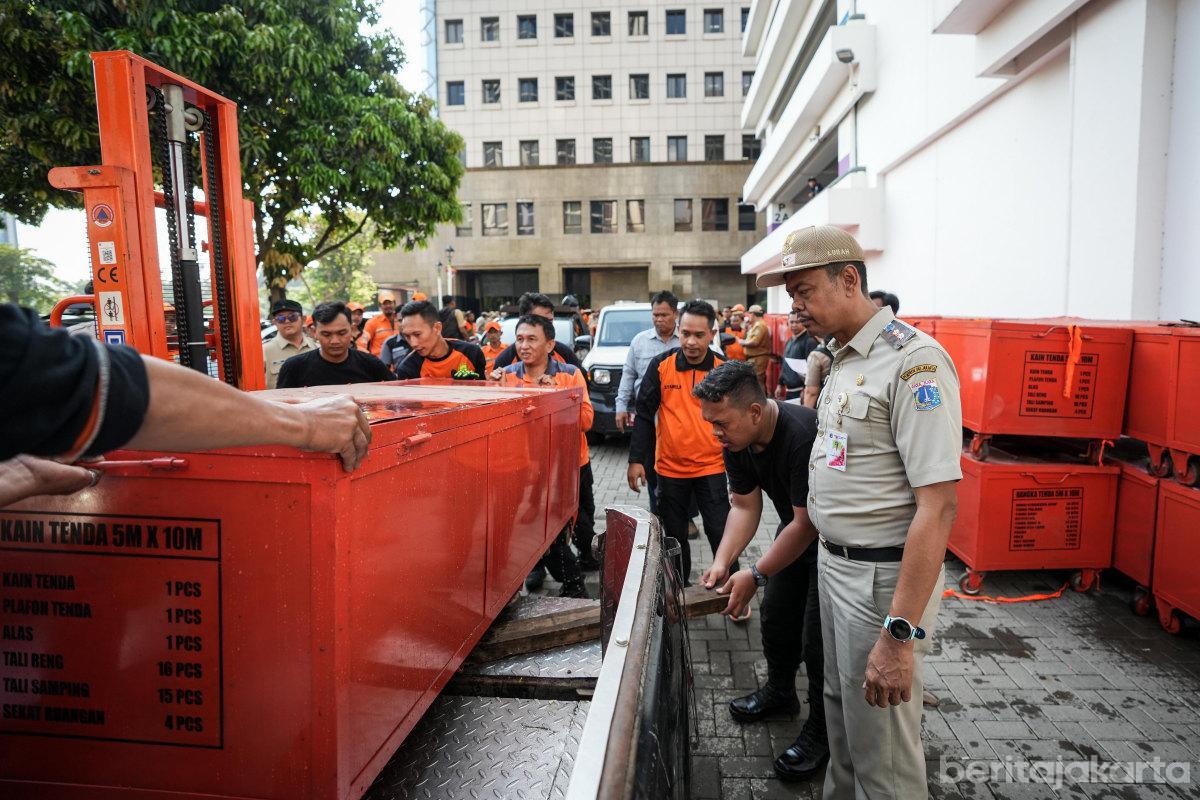 Pemkot Jakbar Terima Bantuan Peralatan Sarpras Kebencanaan