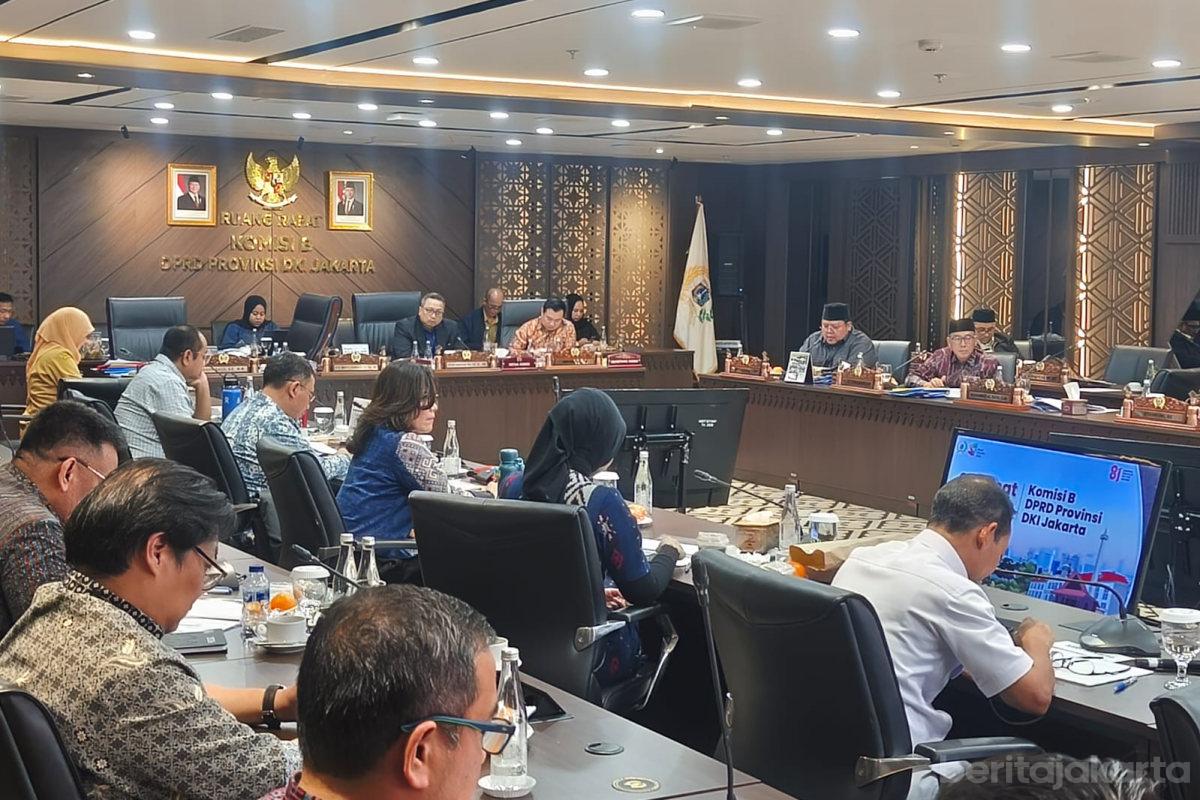 Komisi B Usul Pelajar Dapat Akses Gratis Transjakarta