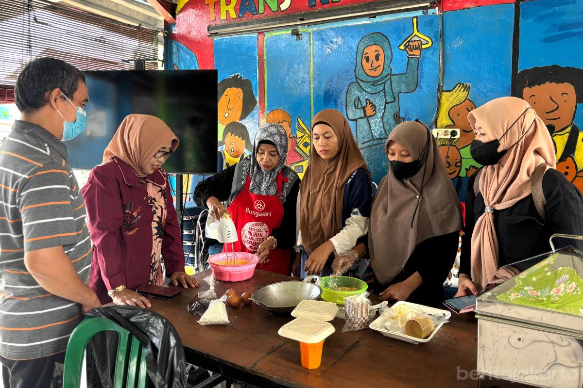 Sudin KPKP Jakut Bekali Warga Keterampilan Olah Pangan Pertanian