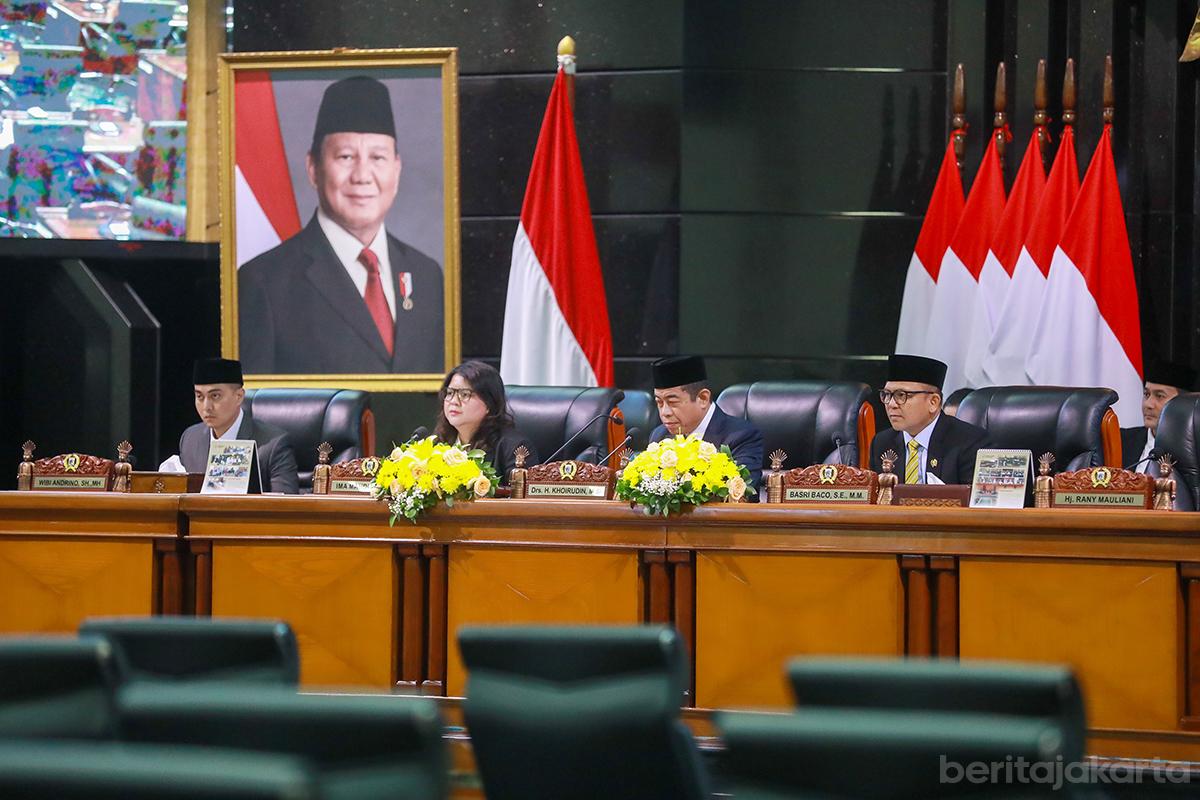 Dprd paripurna raperda strategis rezap