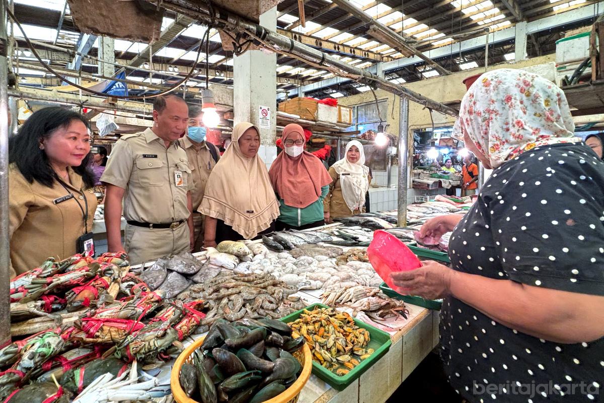 Pemkot Jakut Stok dan Keamanan Pangan Nataru anita