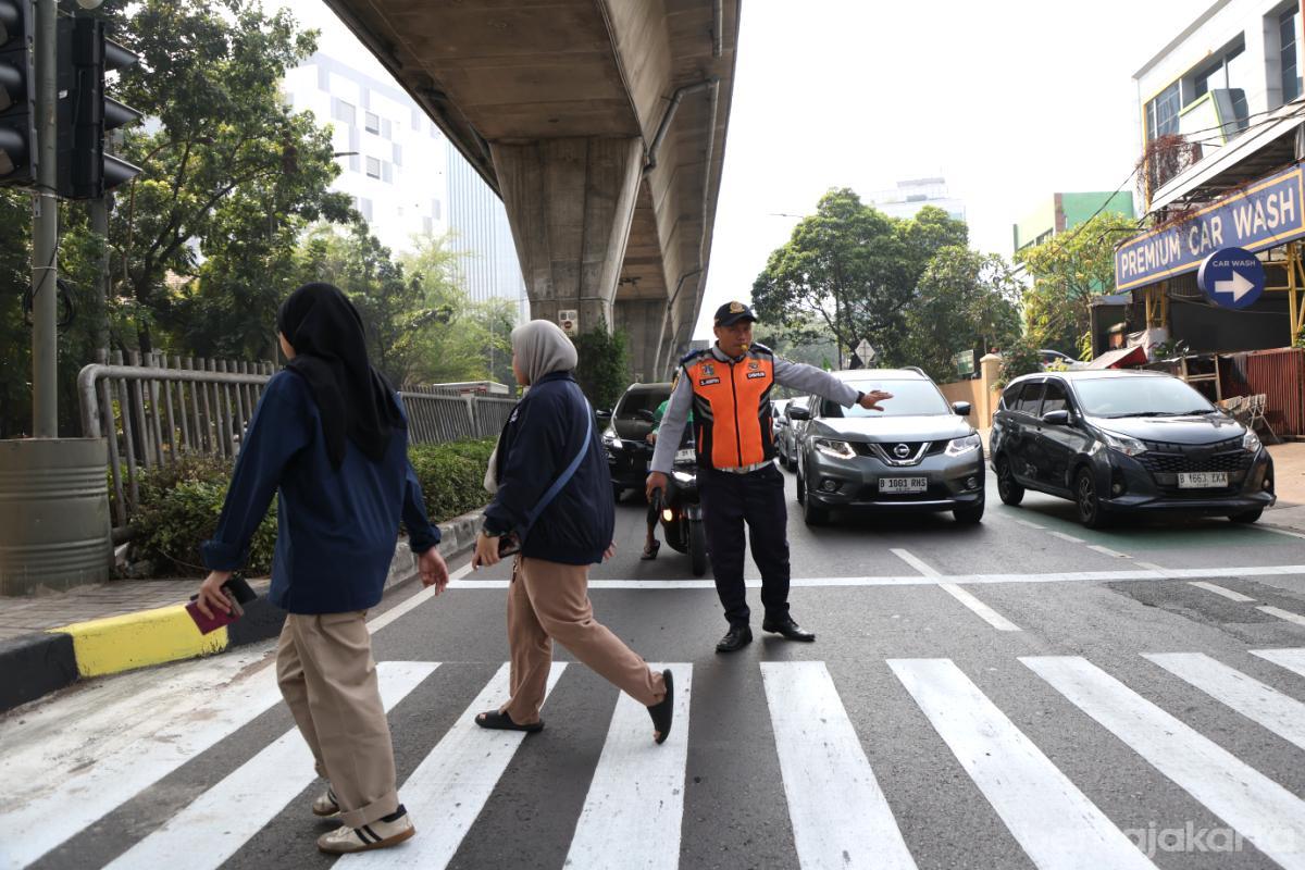 Pelican Crossing pengganti Sementara JPO Tendean otoy