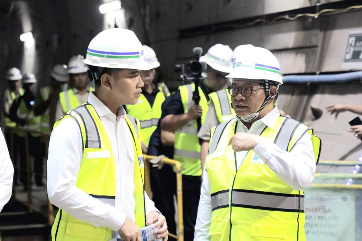 Gubernur pramono wapres gibran mrt ist2