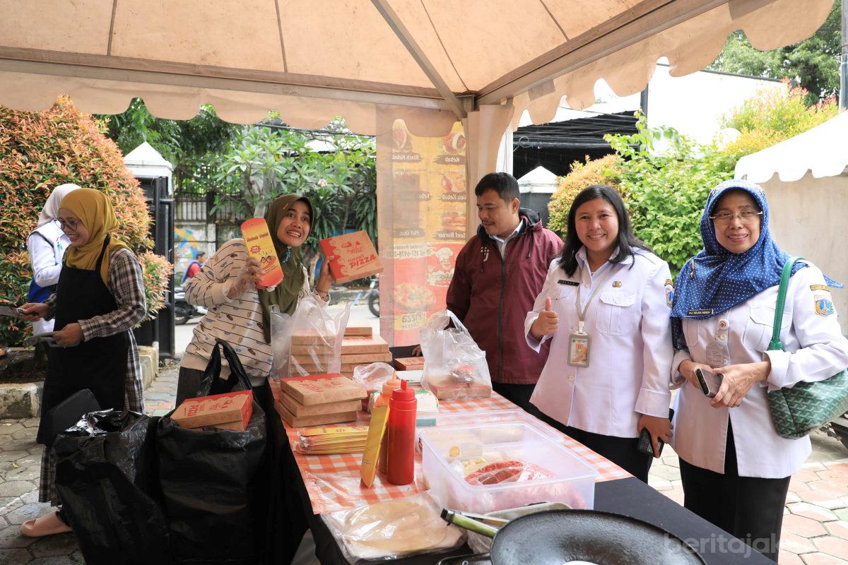 30 UMKM Ikuti Bazar Ramadan di Kelurahan Cilandak Barat