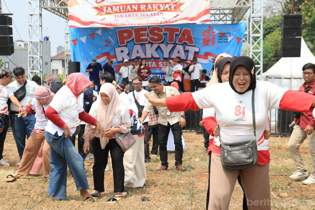 Pesta rakyat jamuan rakyat jaksel tiyo