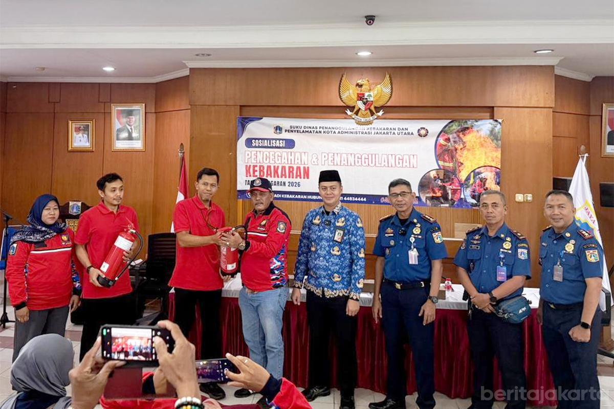Pelatihan Pemadaman Dini Bantuan APAR anita3