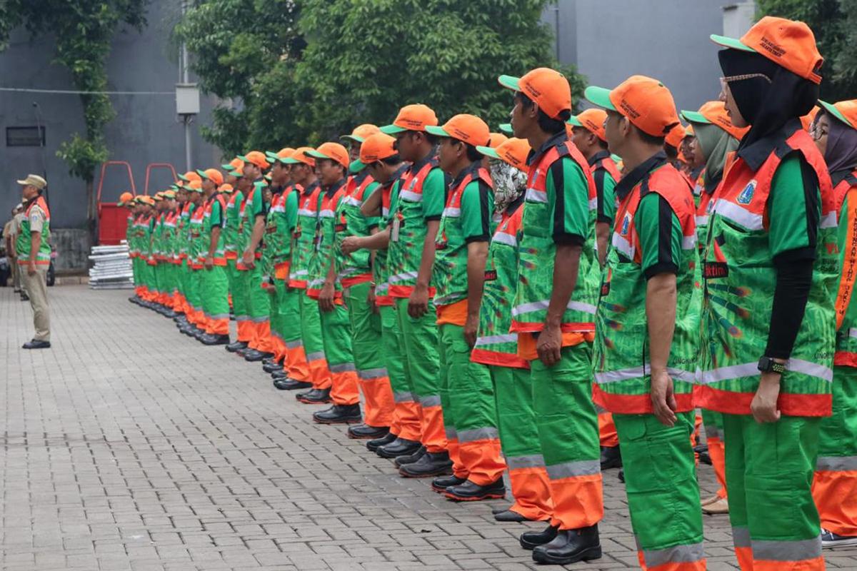 Personel dinas lh gery ist