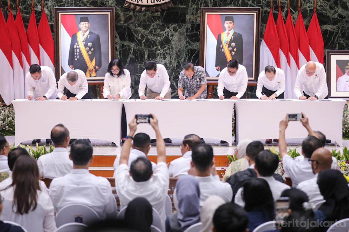 MRT Lintas Timur Barat jati 1