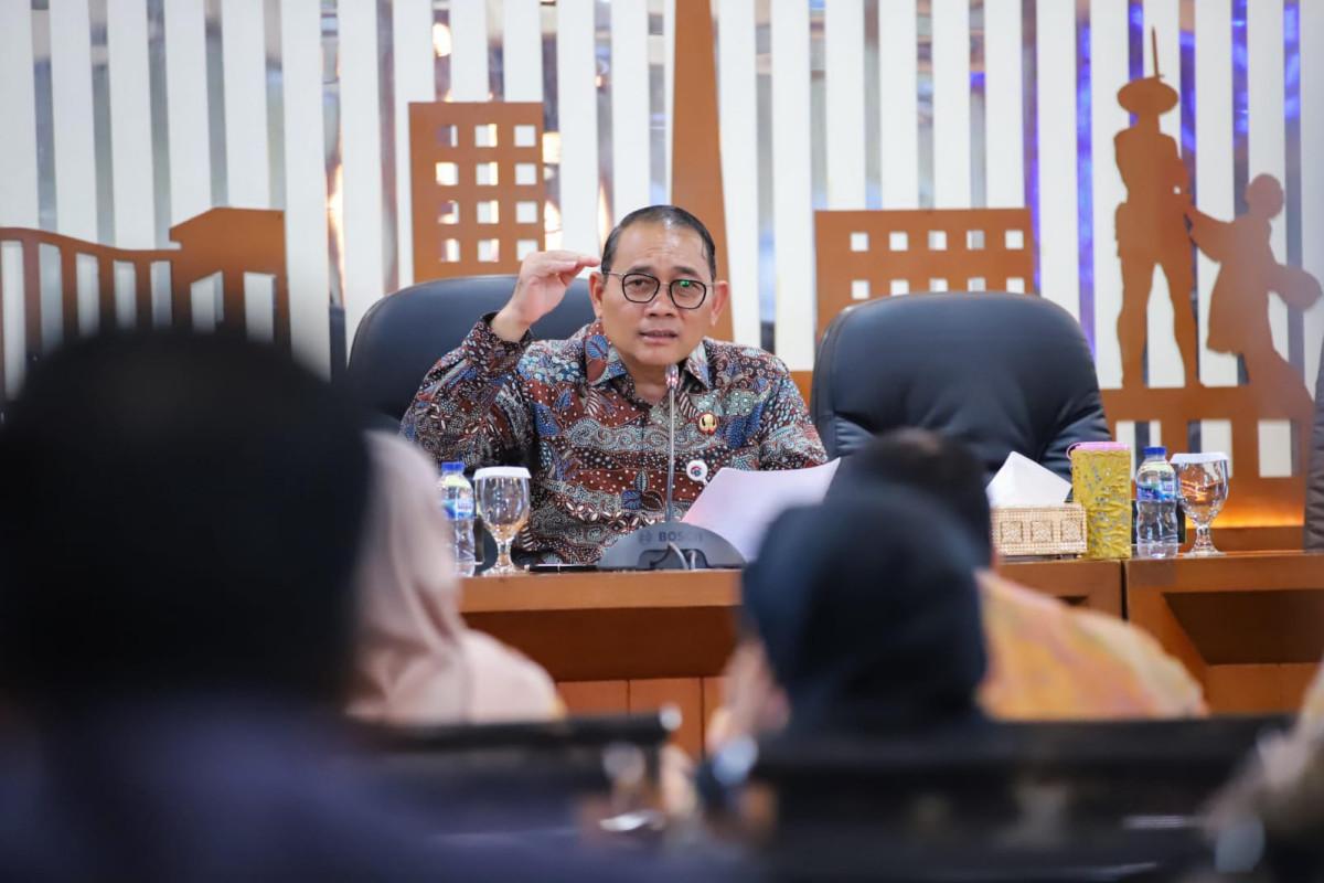 Walikota jakpus arifin (1)