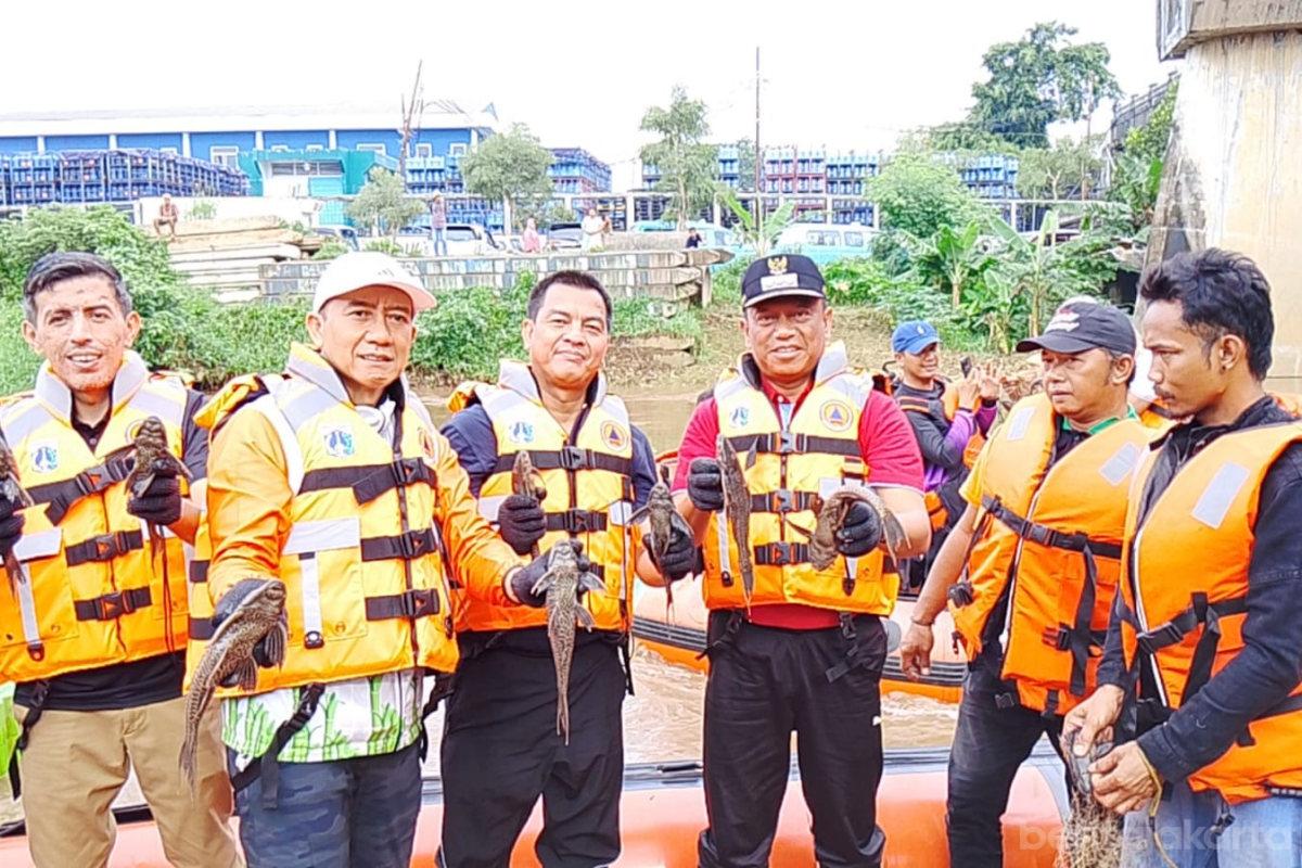 Munjirin pimpin penangkapan ikan sapu2
